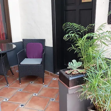 Apartament Aptos Monasterio De San Antonio 2 *