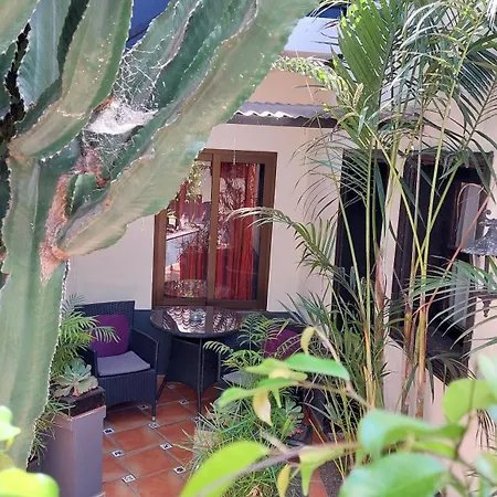 Apartament Aptos Monasterio De San Antonio 2 *